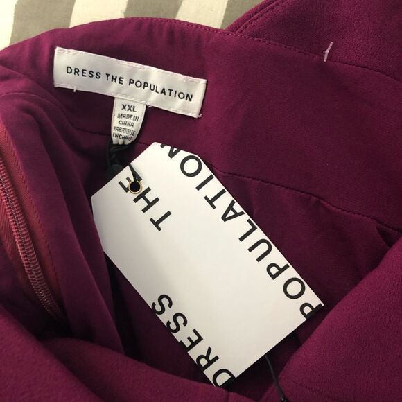 Dress the population NWT Vanessa halter dress in dark magenta - Picture 10 of 10